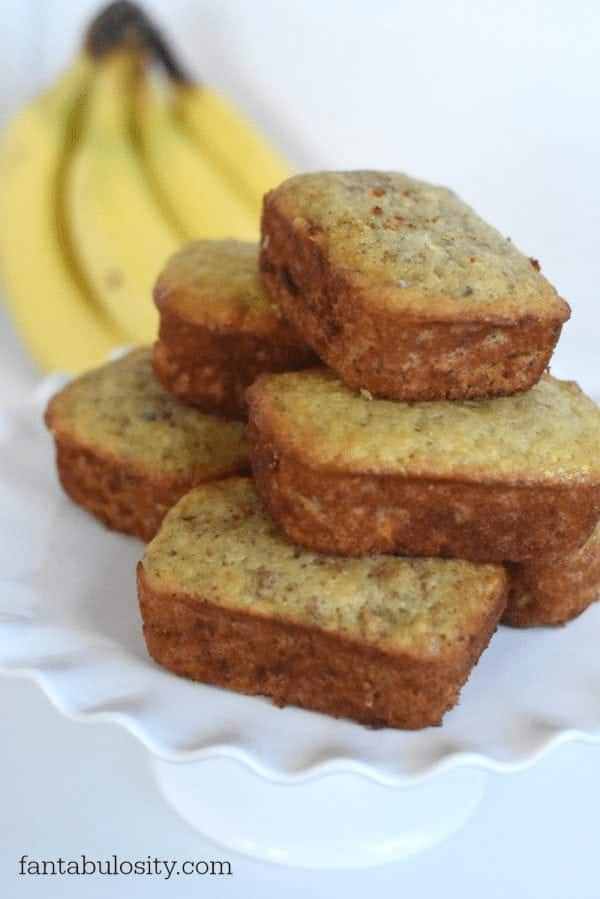 This banana bread is UNBELIEVABLE! https://fantabulosity.com