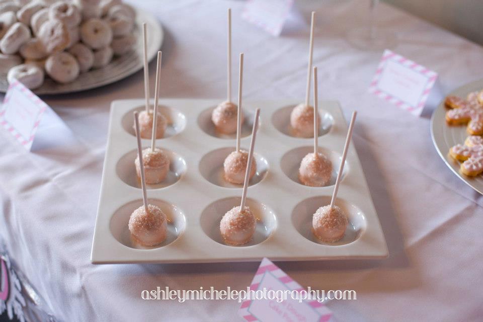 Cake Pops Winter Onederland