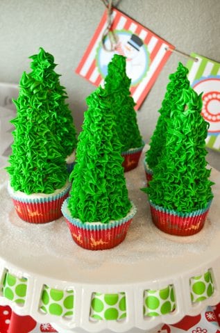 Christmas Tree Cone Cupcakes - ice cream cone and frosting