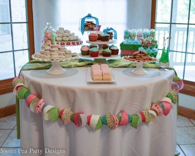 Straw Garland Party Decor Kids Can Help With - Cupcakes and Cutlery