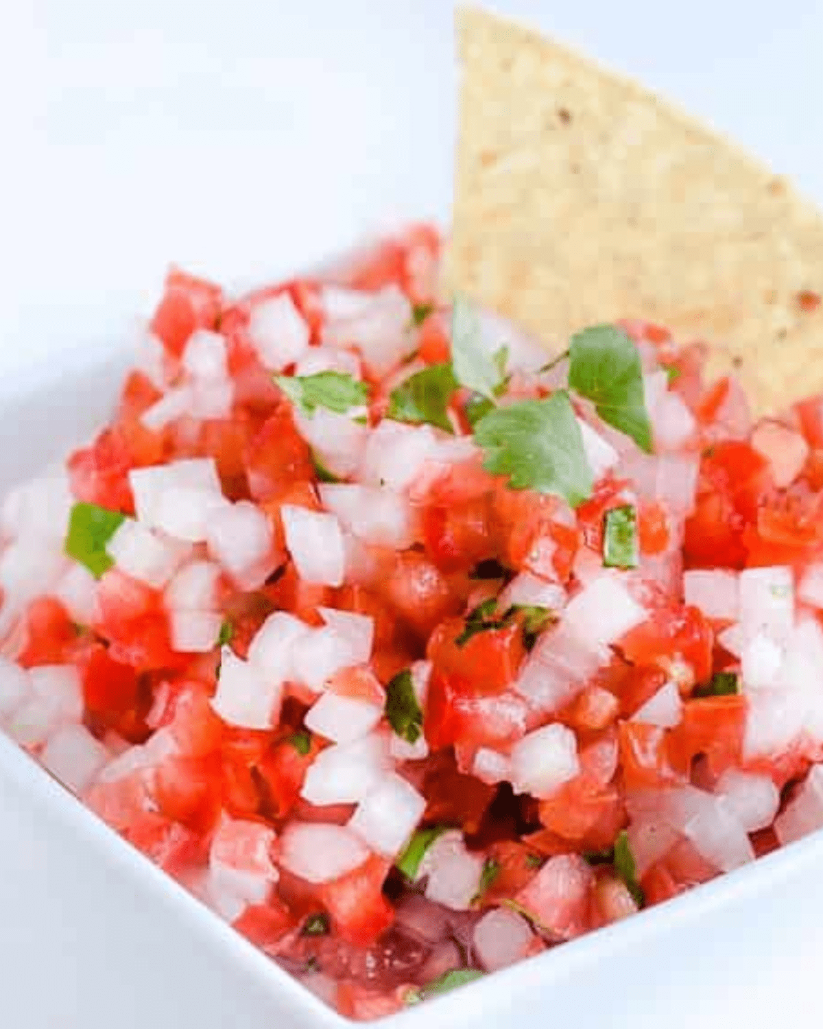 easy pico de gallo with tortilla chips