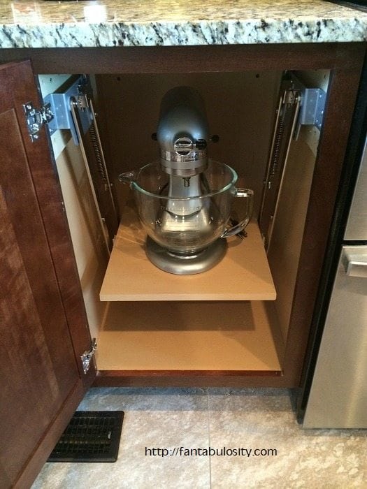 Home Tour Kitchen Update, Kitchenaid Mixer Lift INSTALLED!! https://fantabulosity.com