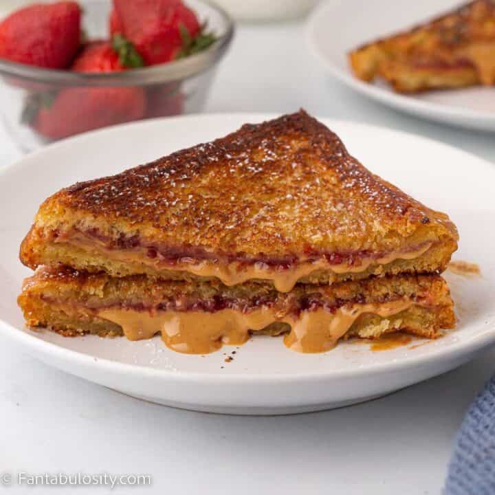 Fried Peanut Butter And Jelly Sandwich - Fantabulosity