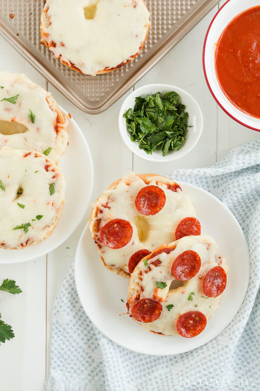 Bagel pizzas recipe