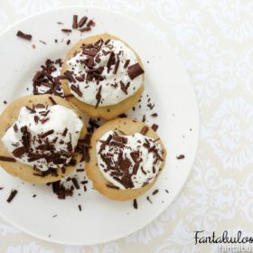 Cookie Cups with homemade whipped cream! Such an easy dessert! https://fantabulosity.com
