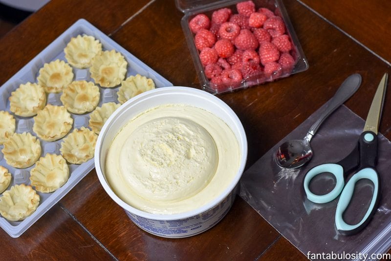 SERIOUSLY... these can't be this easy? Effortless Cheesecake Bites.