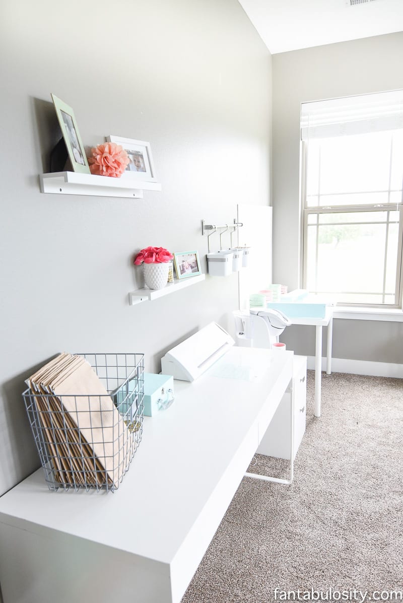 Photo studio, craft station, coffee bar, in her home office. LOVE!