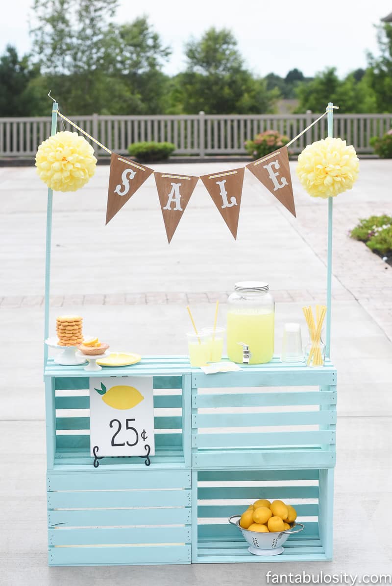 How to Build a Kid's Lemonade Stand - DIY Instructions