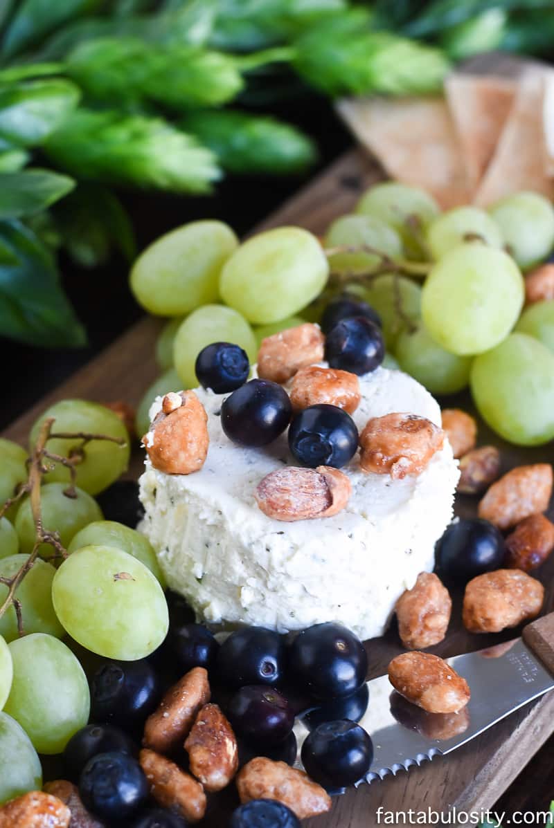 How to Make a Cheese Plate Appetizer: Ideas, presentation and display can be easy with a little trial and error! fantabulosity.com