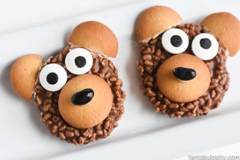 Teddy Bear Food Idea - DIY Cookies. So cute for a woodland friends, camping, or forest party as a party favor too!