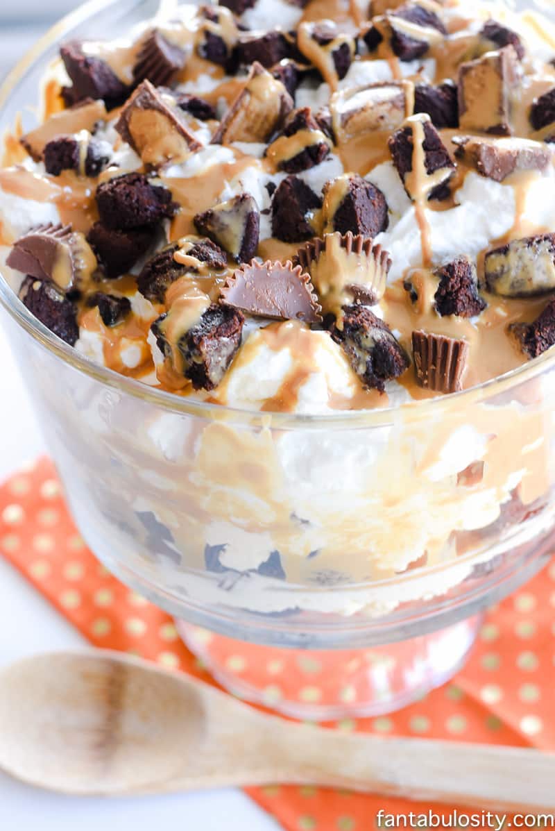 Easy No Bake Dessert- Brownie Peanut Butter Cup Cheesecake Trifle