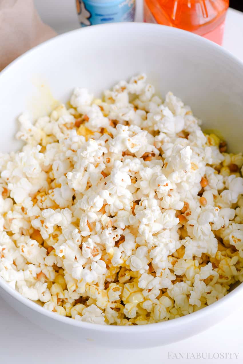 How to Make Homemade Popcorn in the Microwave in a brown bag and flavors and butter!