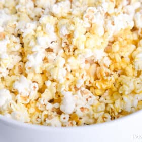 How to Make Homemade Popcorn in the Microwave in a brown paper bag. Without oil!
