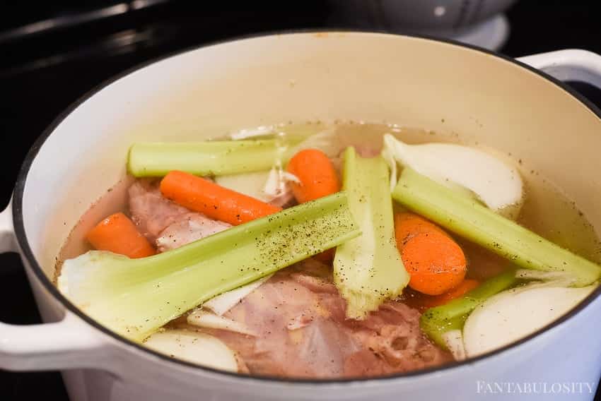 Easy Chicken Broth Recipe How To Make Chicken Broth