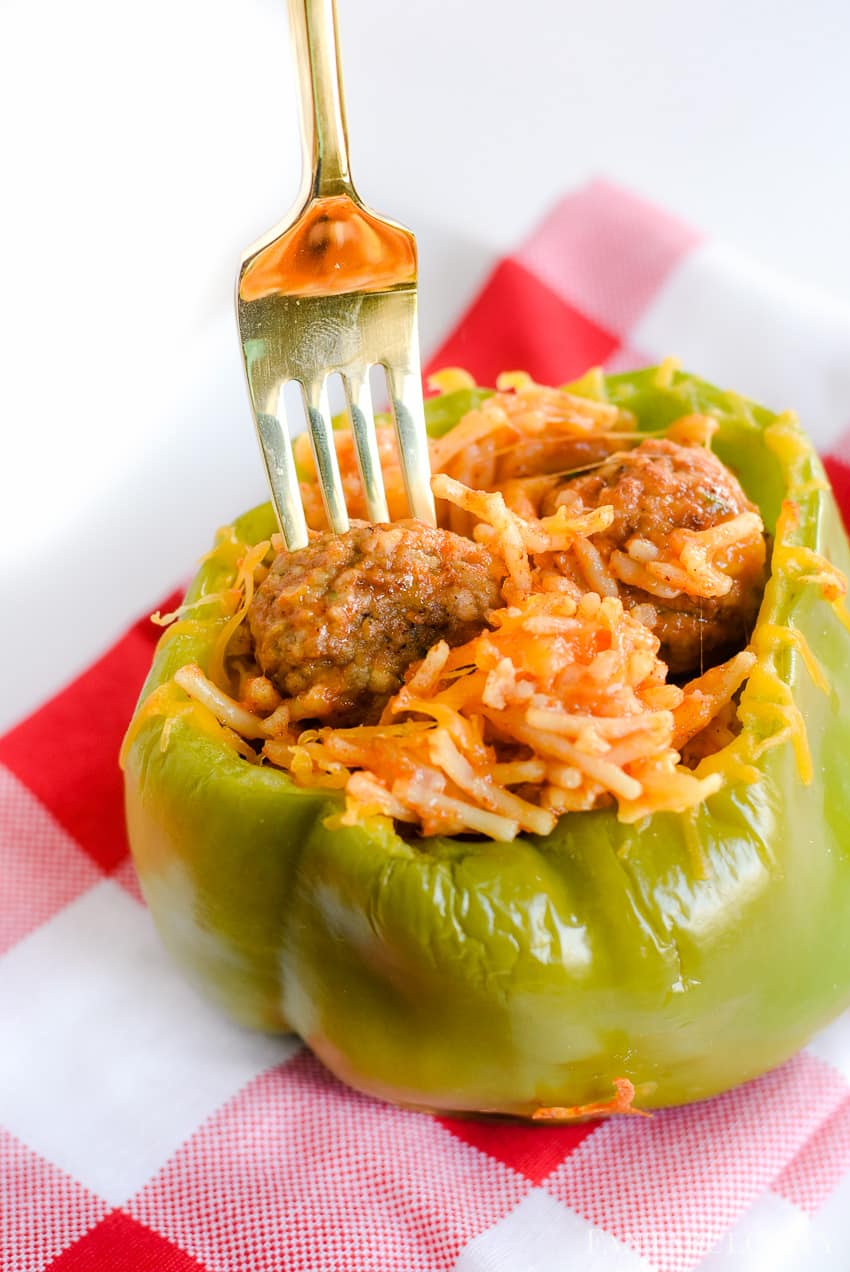 Stuffed bell pepper recipe - using meatballs to make it super easy