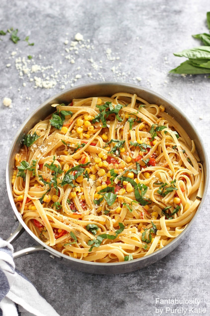 Simple Pasta Recipes - This summer corn and tomato fettuccine is perfect!