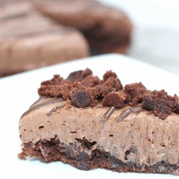 Nutella Cheesecake Recipe with Brownie Crust