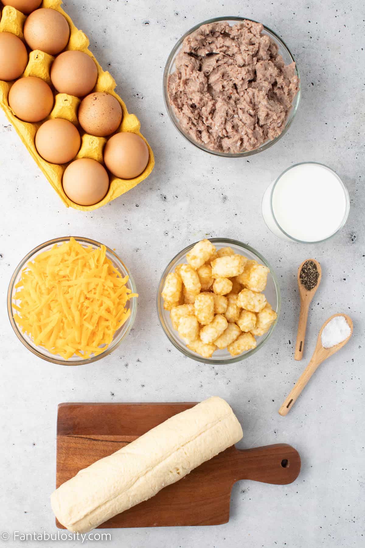 Ingredients for sausage and egg casserole