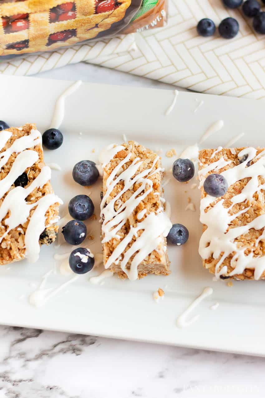 Blueberry Granola Bars with Yogurt drizzle made with Stevia