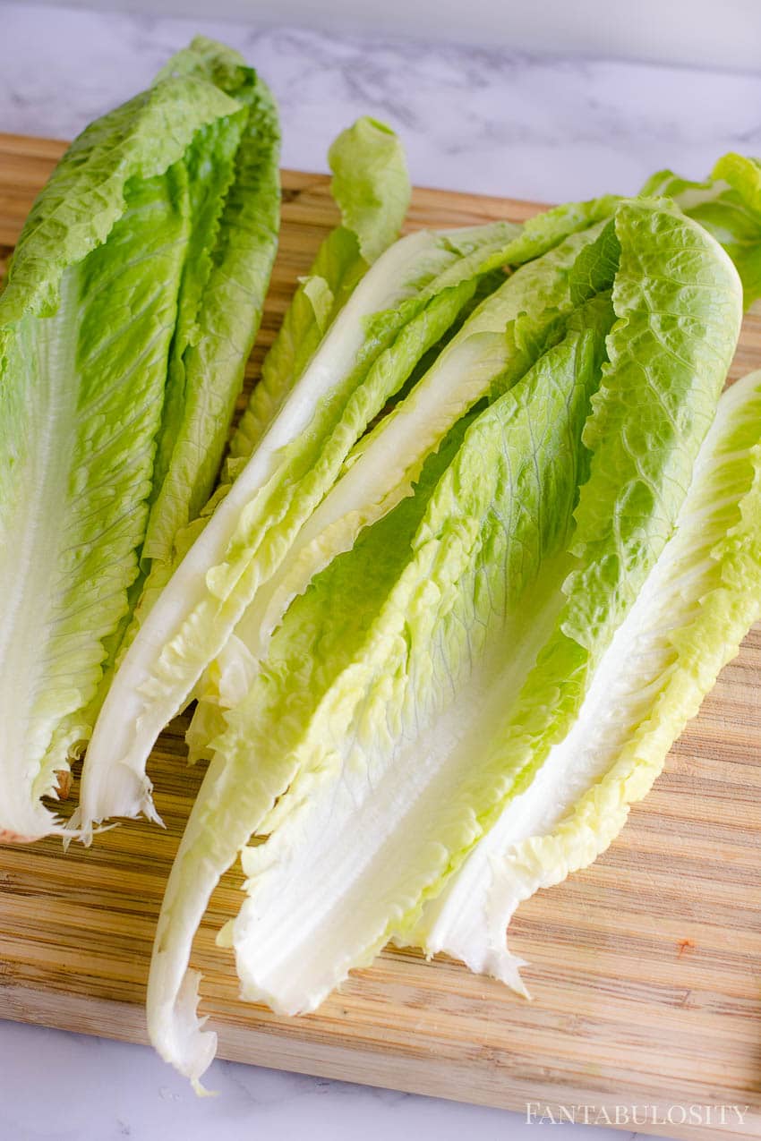 3 heads of romaine lettuce to use for salad