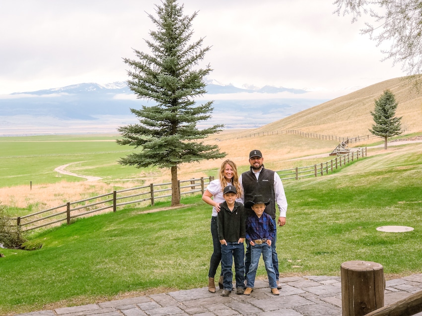 Montana Blogger with Family