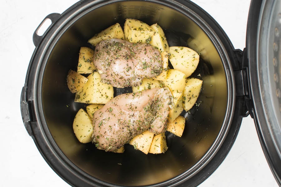 chicken potatoes in instant pot