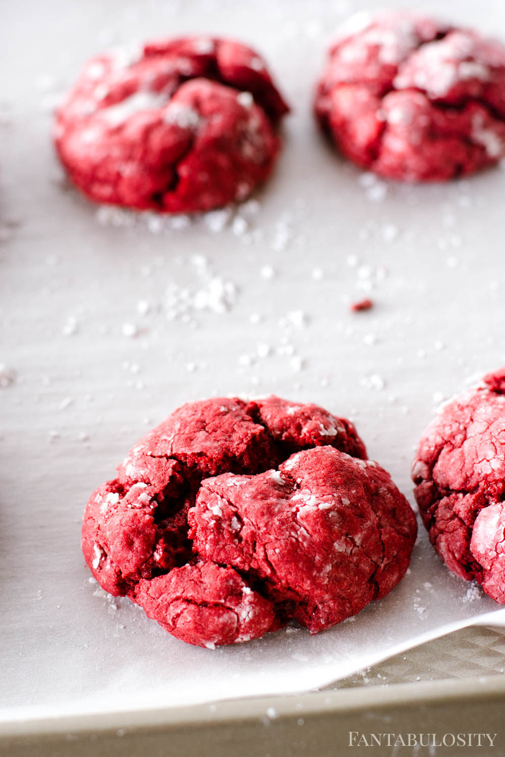 Crinkle red velvet cookies