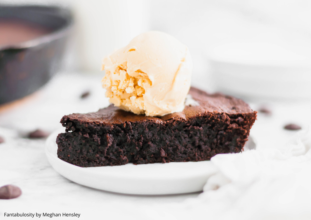 Easy & Fudgy Cast Iron Brownies - In a Skillet! Fantabulosity