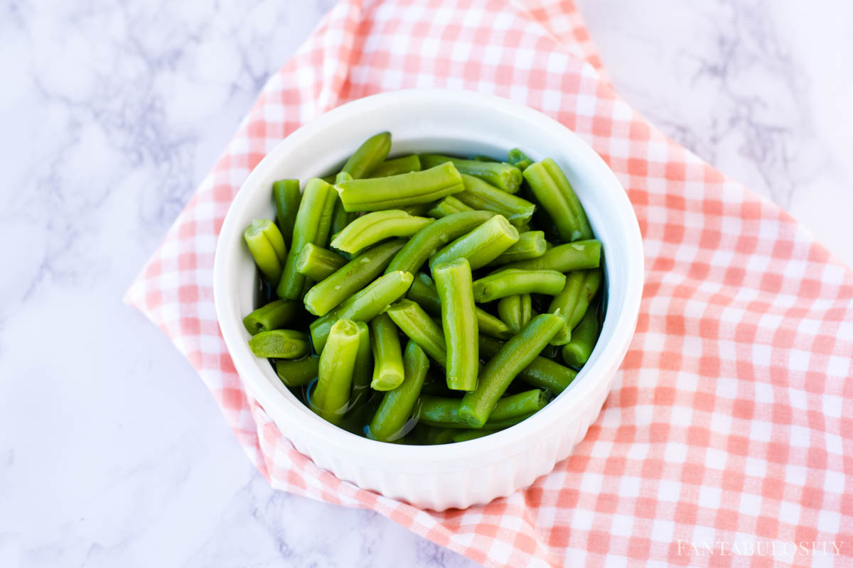 How Long to Microwave Canned Green Beans? 