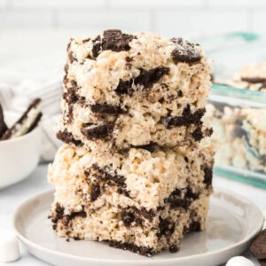 Oreo rice krispy treats stacked on top of one another.