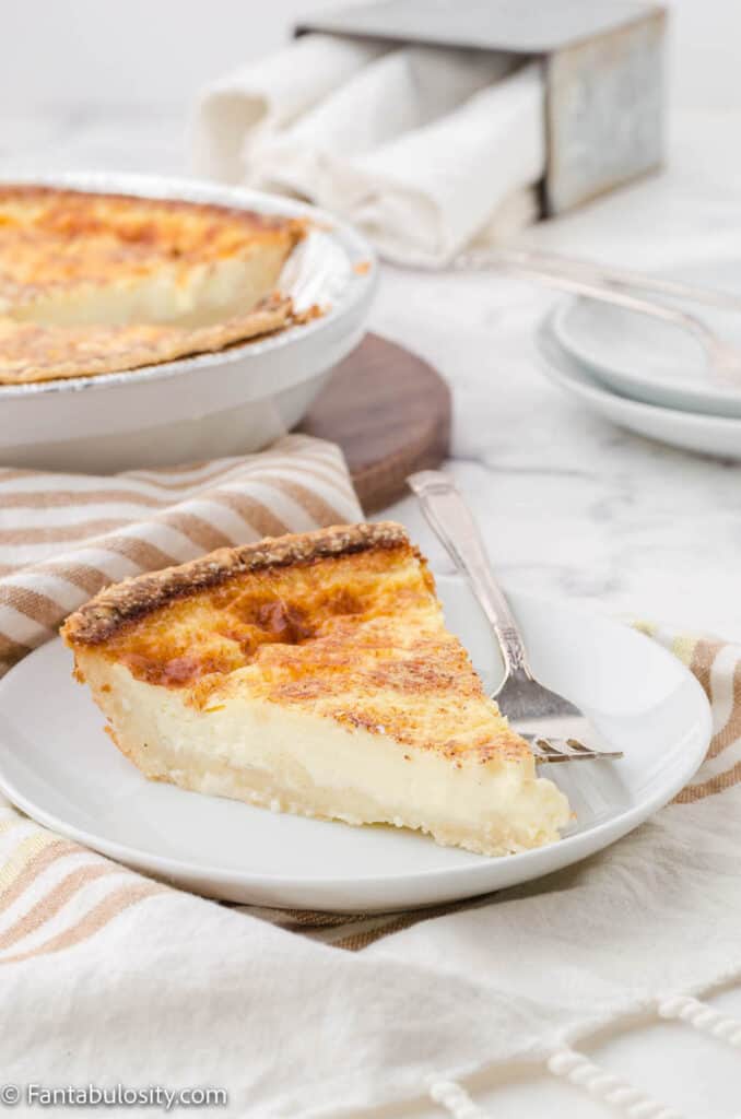 Egg custard tart pie