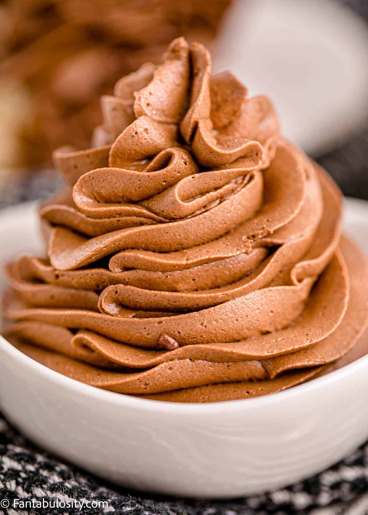 Fluffy Chocolate Buttercream Frosting
