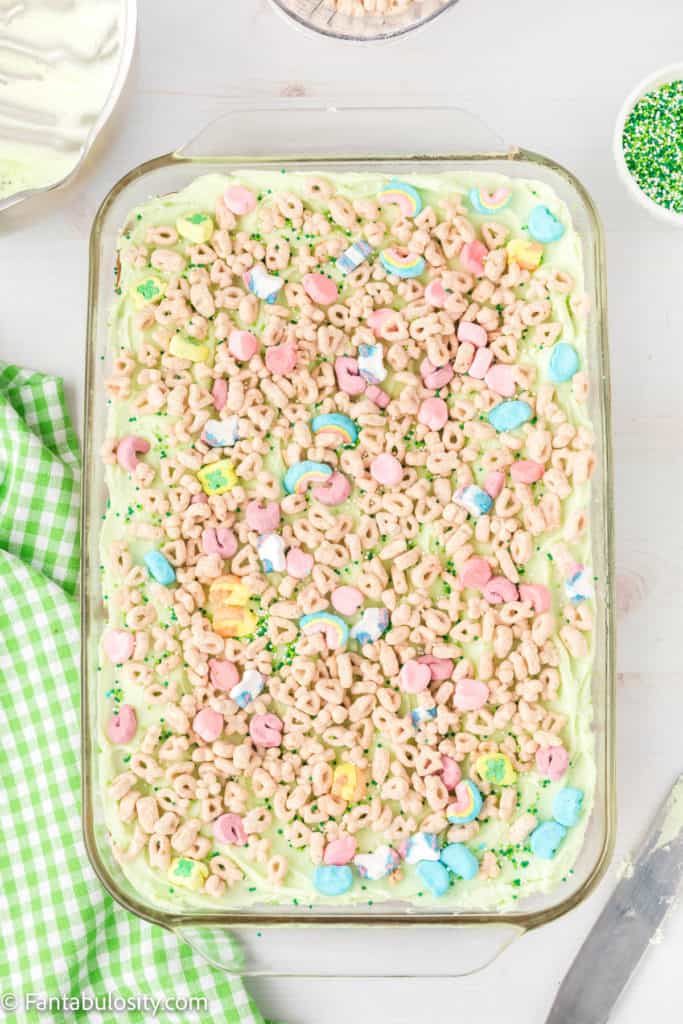 Lucky Charms cereal on top of the frosting on the blondies.
