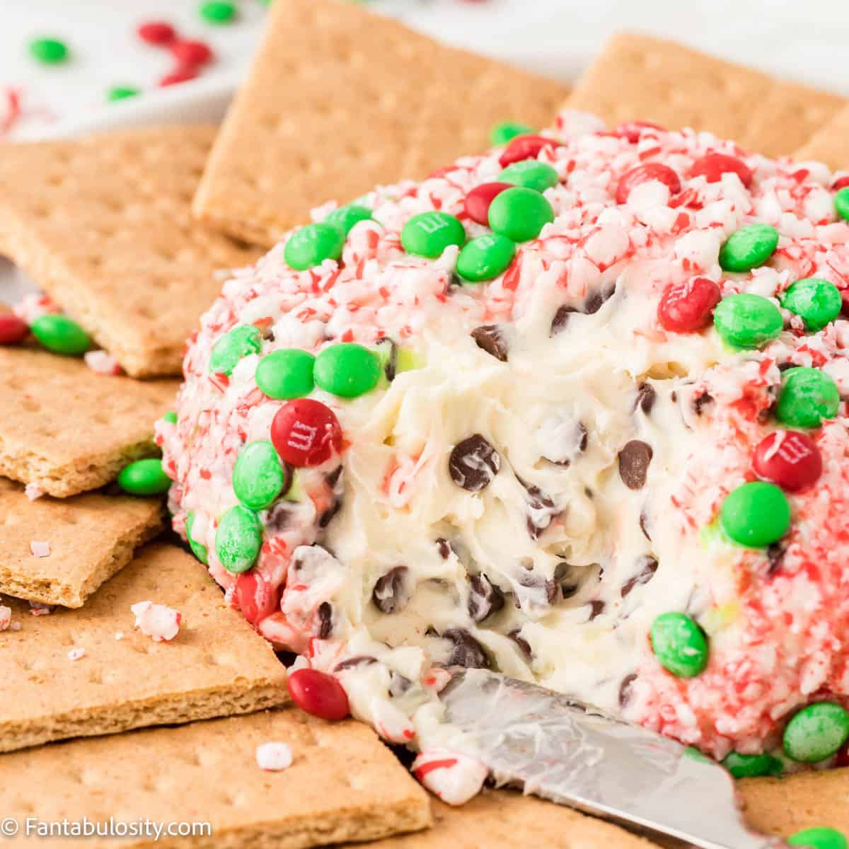 Christmas/Holiday Chocolate Grahams with Mini M&Ms