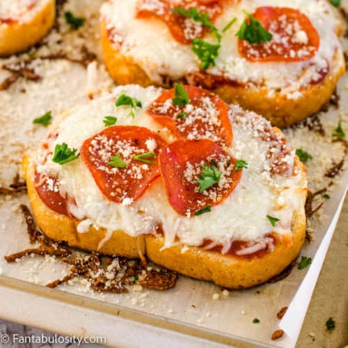 Texas Toast Pizzas