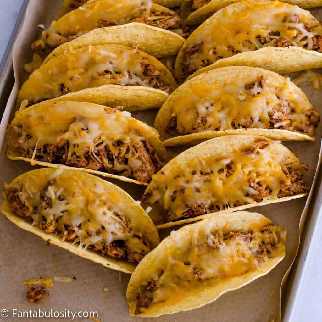 21 Day Fix Dinner Recipe: Quick & Easy Soft Chicken Tacos