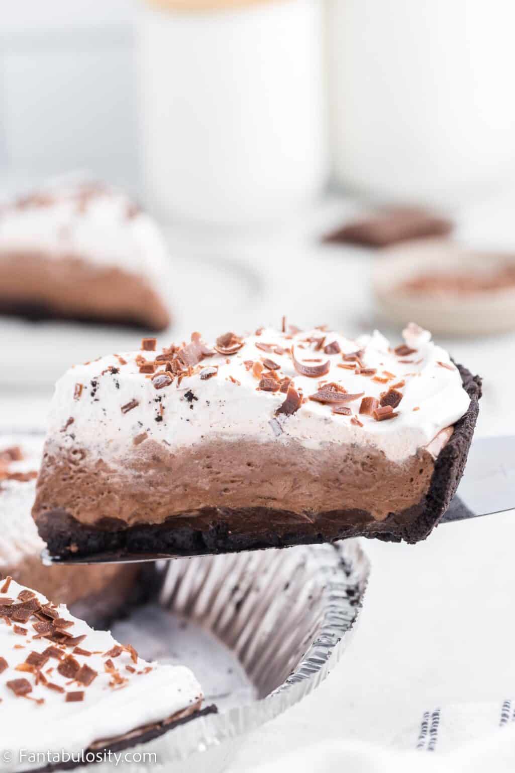 No Bake Chocolate Pie - Fantabulosity